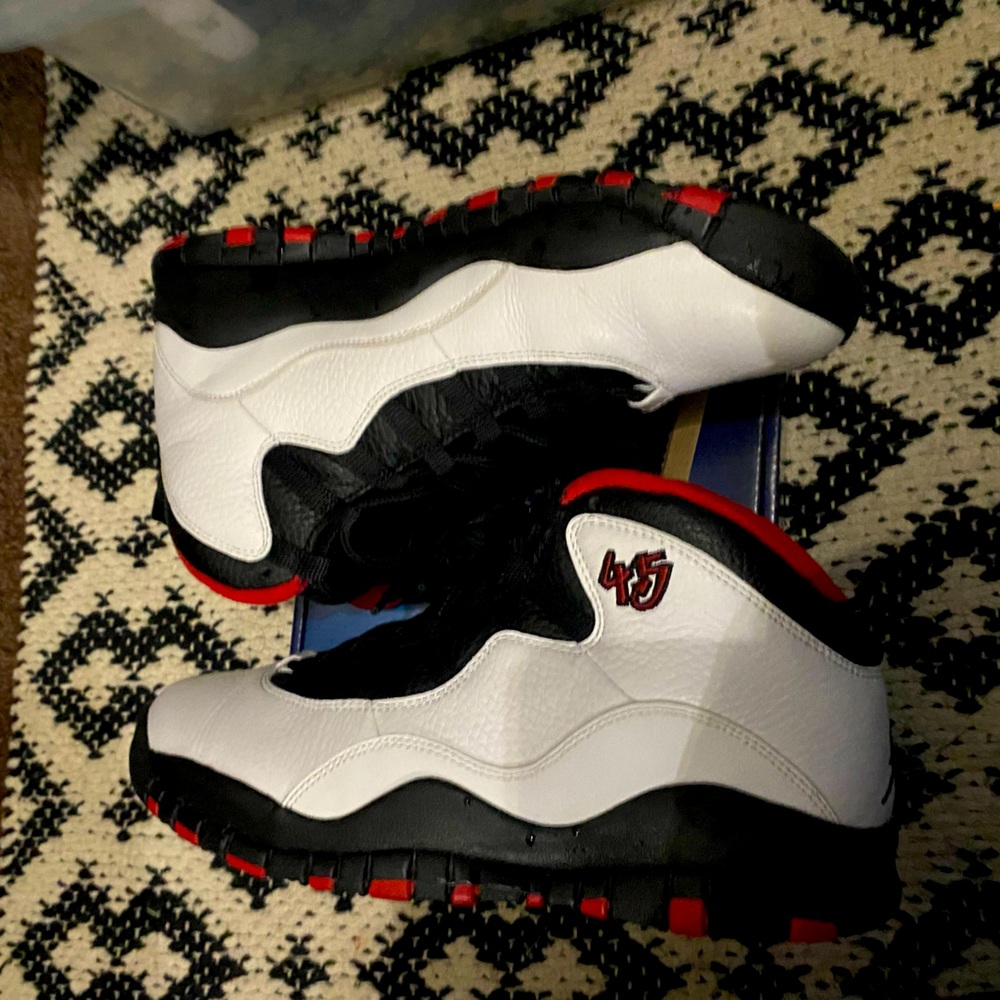 Air Jordan 10 Double Nickle size 9